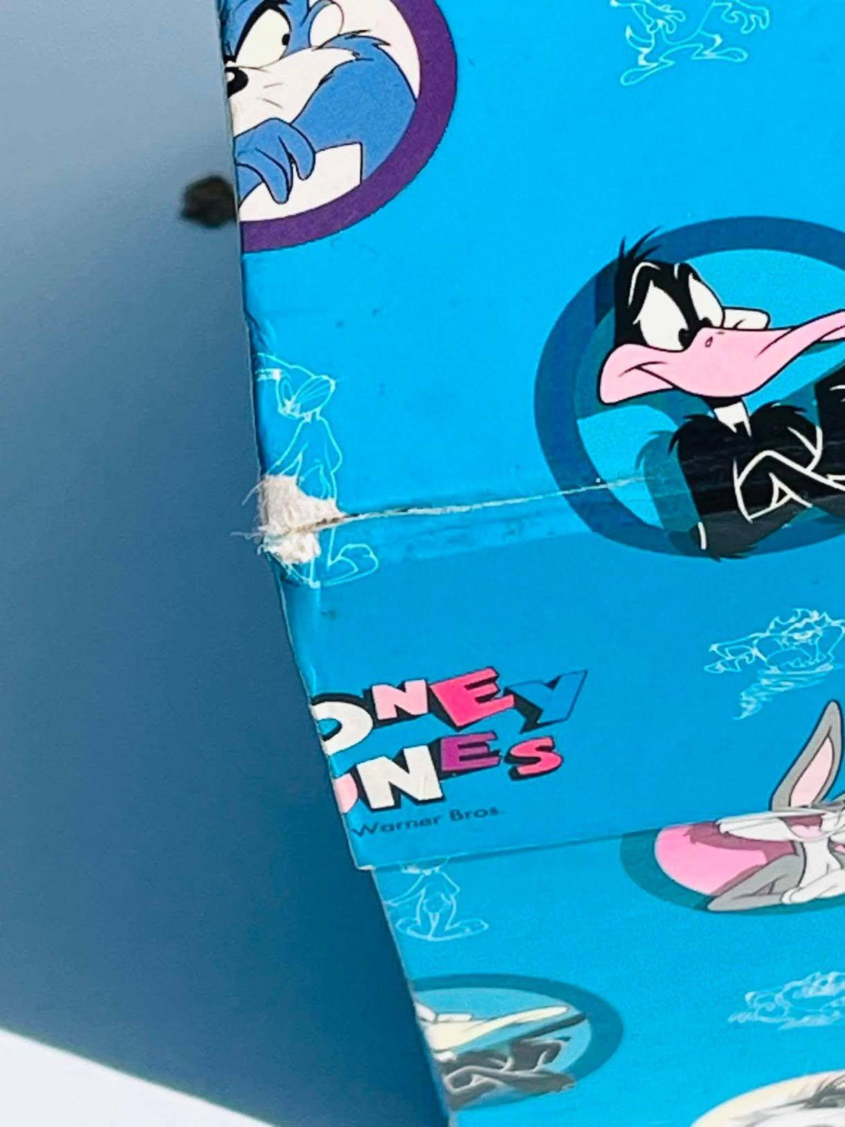IMG_20260813_144838_632 Boîte de rangement de bijoux vintage Looney Tunes - Image 3
