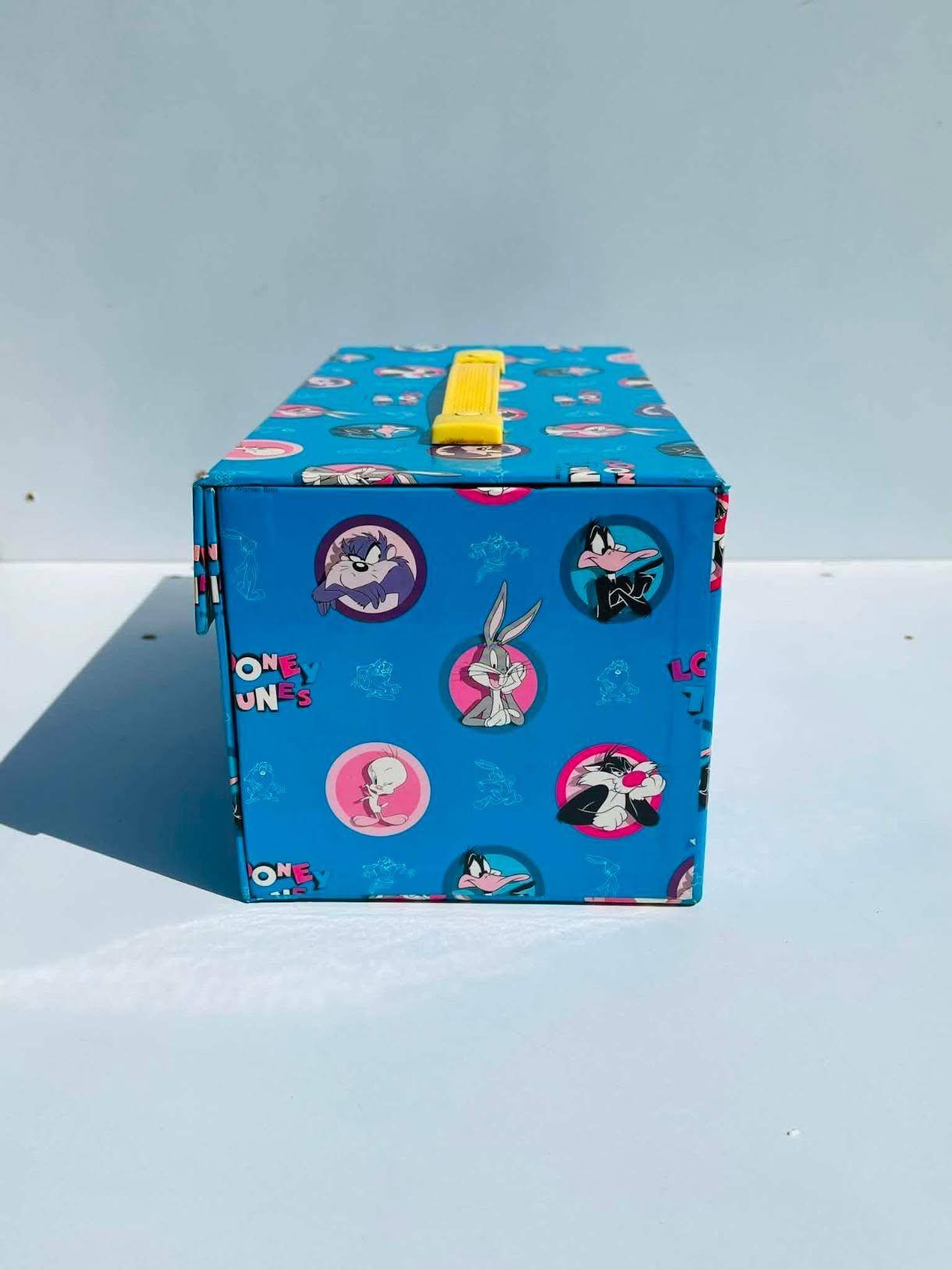 IMG_20260813_144842_196 Boîte de rangement de bijoux vintage Looney Tunes - Image 7