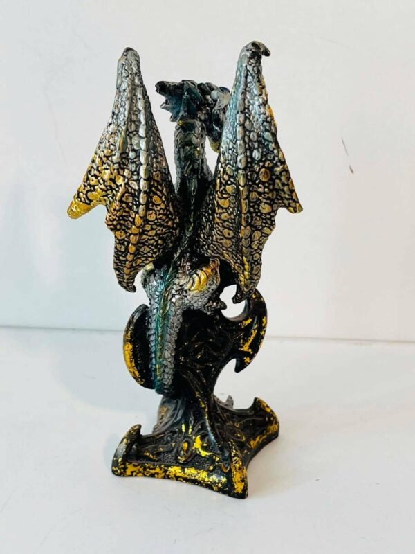 Statuette  Dragon Fantastique Doré et Vert avec Gemmes Bleues – Résine