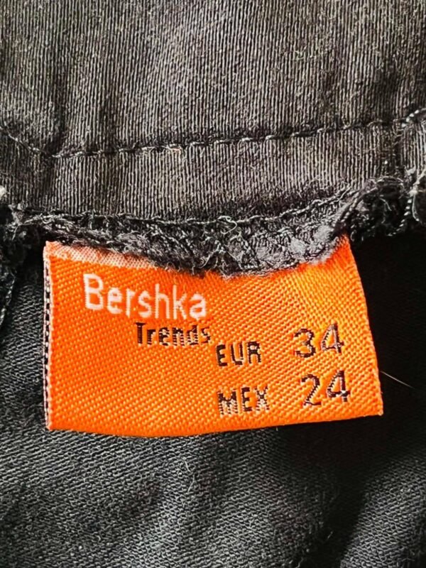 jupe 3 Mini jupe noire Bershka T34