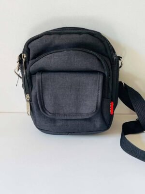 sacoche noir Sacoche bandoulière multipoche homme OR&MI – Gris anthracite / Noir