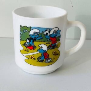 Tasse Vintage Arcopal Les Schtroumpfs – Football (Peyo 1990)