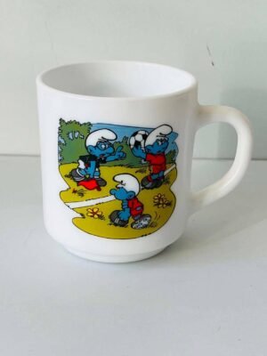 tasse shtroumpf Tasse Vintage Arcopal Les Schtroumpfs – Football (Peyo 1990)